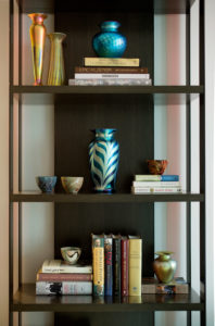 transitional bookshelf, contemporary bookshelf, minimal bookshelf, contemporary accessories, colorful vases