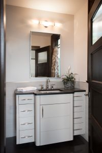 transitional bathroom, transitional bathroom vanity, bathroom vanity storage, white bathroom vanity, custom millwork
